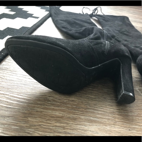 Black over-the-knee suede boots - Picture 2 of 6